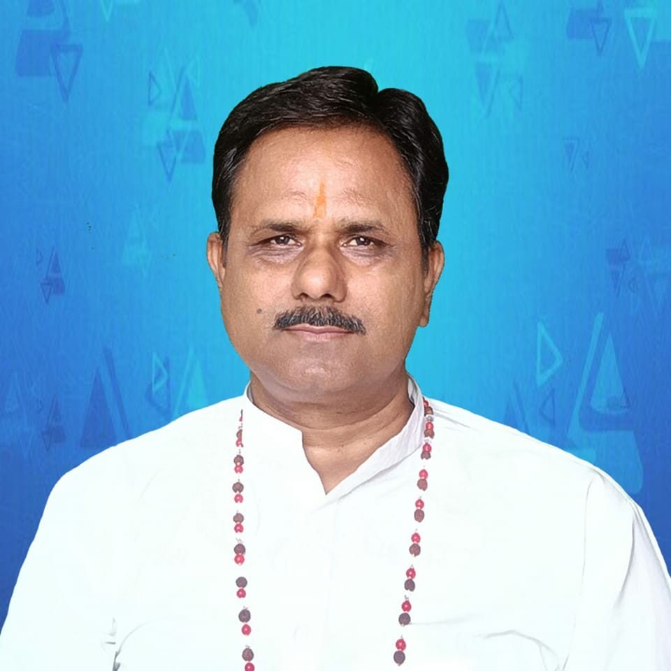 Prakash Prasad (ज्योतिष आचार्य) - Vedic Astrologer